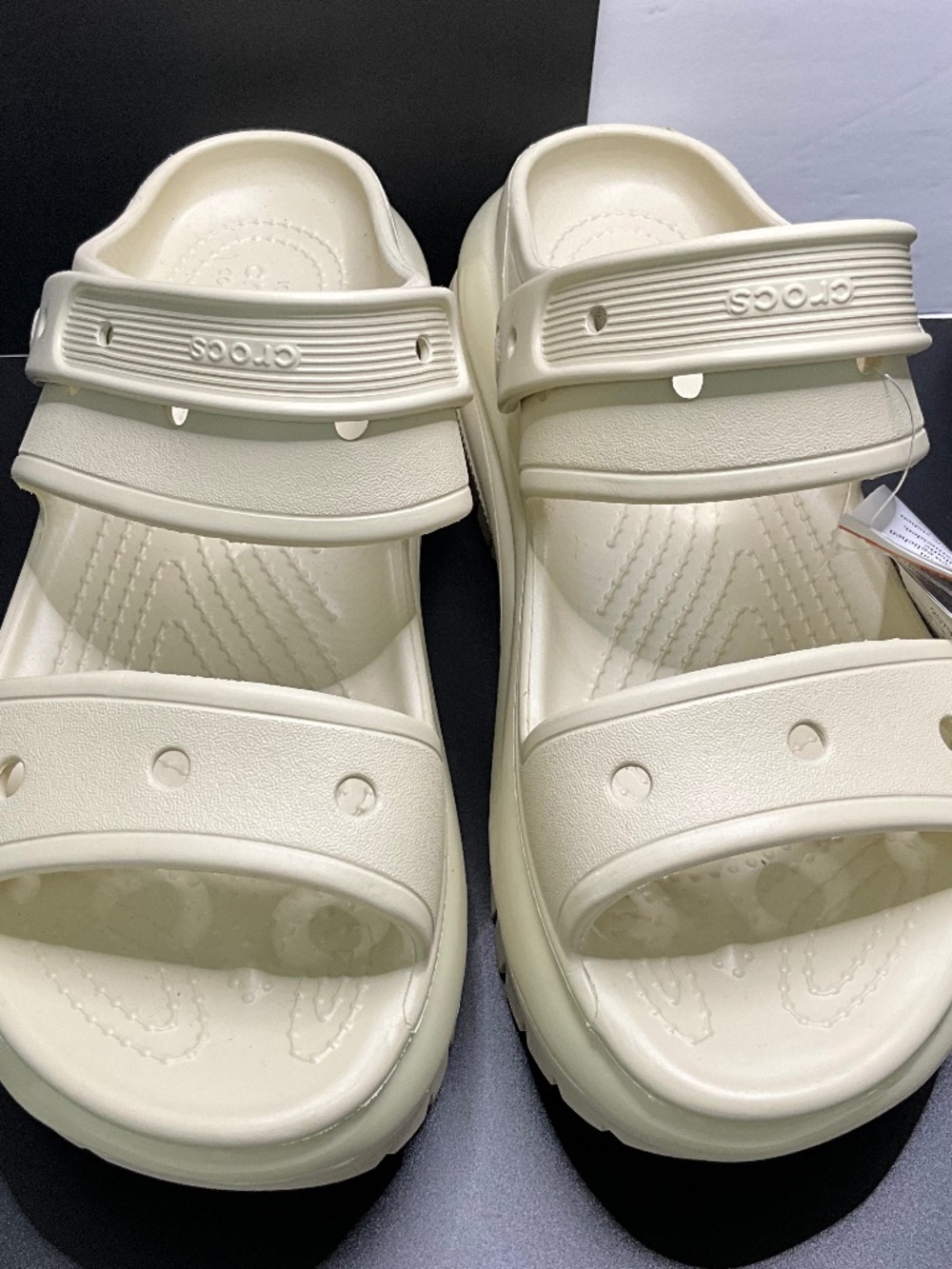 Crocs Mega Crush Sandals.NWT. US Women’s 9/Men’s 7/EU 39-40